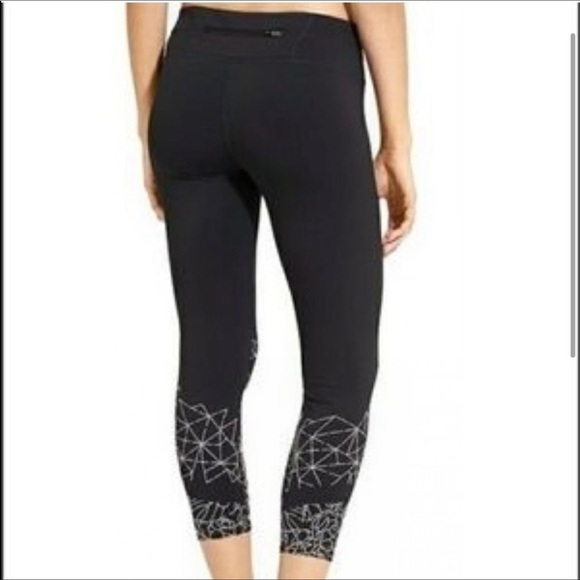 Athleta black sonar Capri cropped ankle graphic floral print - Picture 3 of 13